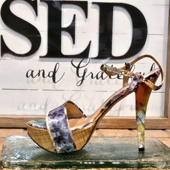 Stuart Weitzman 'Onceover' High Heel Platform Sandal Wmn Sz 9 - Picture 3 of 10